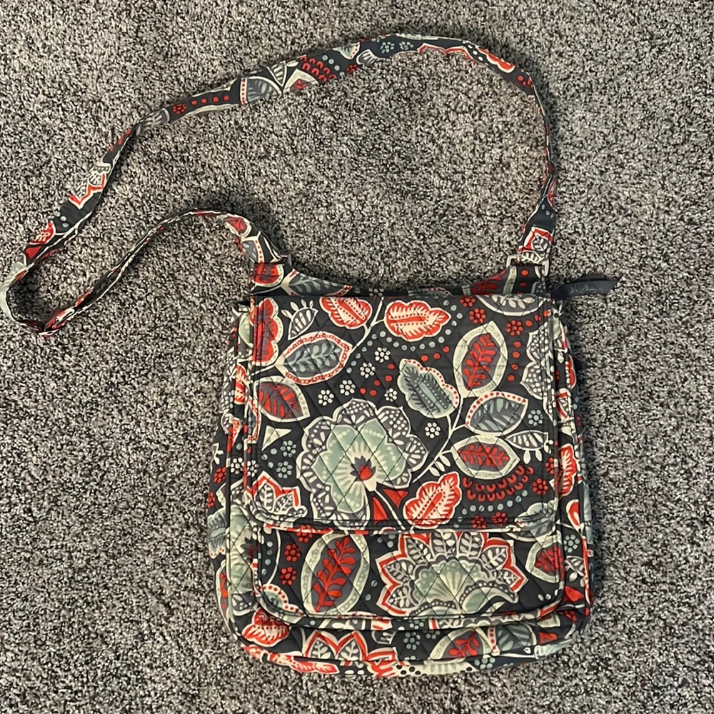Vera Bradley Nomadic Floral cross body messenger